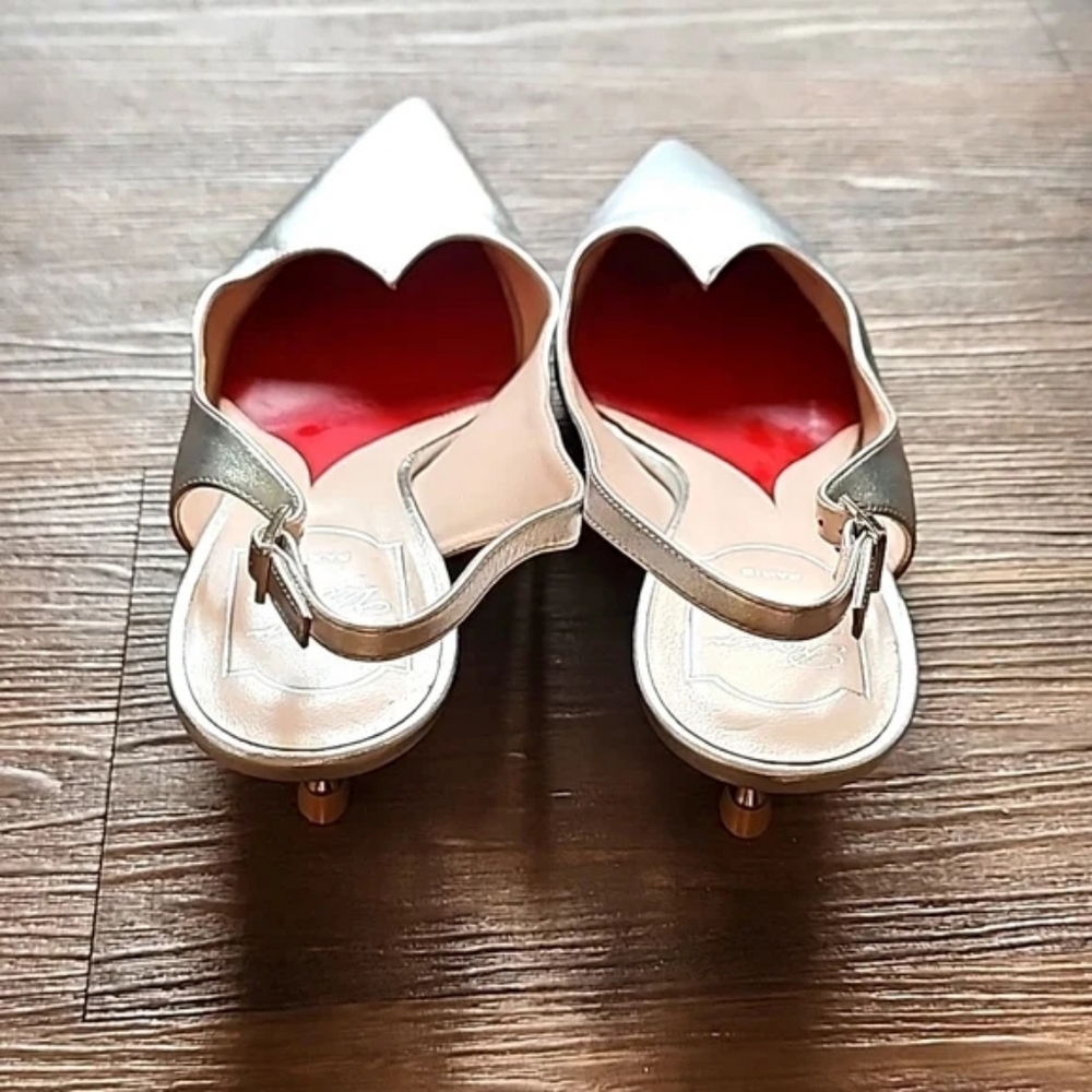 Roger Vivier Pumps - Picture 2 of 13